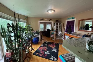 1060 N 47th St, Milwaukee, WI 53208 - Photo 21