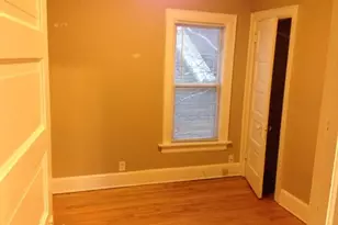 1060 N 47th St, Milwaukee, WI 53208 - Photo 13
