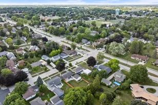 1013 N 6th St, Manitowoc, WI 54220 - Photo 35