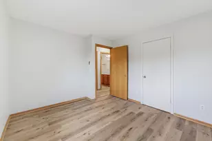 627 Hartridge Dr, Hartland, WI 53029 - Photo 19