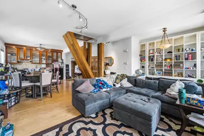 1308 N Astor St, Milwaukee, WI 53202 - Photo 11