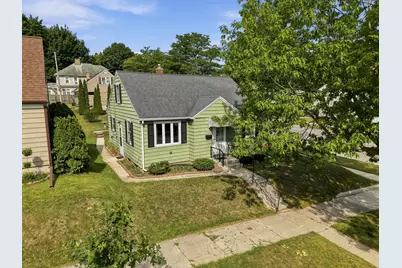 1704 S 9th St, Sheboygan, WI 53081 - Photo 29