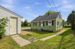 1704 S 9th St, Sheboygan, WI 53081 - Photo 23