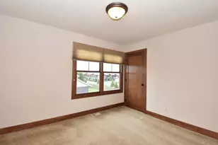 9237 Hollyhock Ln, Racine, WI 53406 - Photo 19