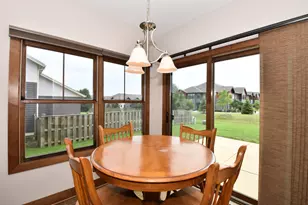 9237 Hollyhock Ln, Racine, WI 53406 - Photo 9
