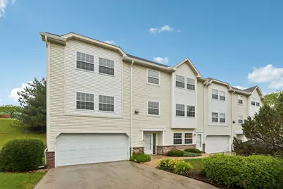 325  Kristin Ct, Brookfield, WI 53045 - Photo 23