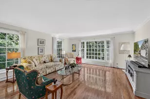 9606 N Orchard Ct, Mequon, WI 53092 - Photo 5