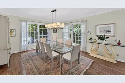 9606 N Orchard Ct, Mequon, WI 53092 - Photo 7