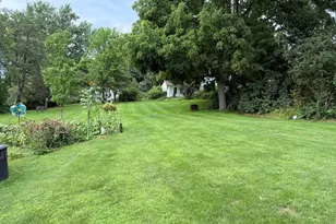320 High St, Hartford, WI 53027 - Photo 17
