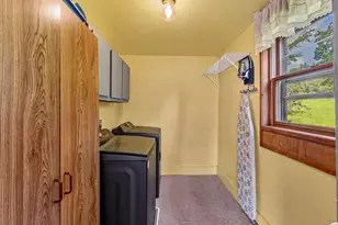 320 High St, Hartford, WI 53027 - Photo 13