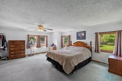 320  High St, Hartford, WI 53027 - Photo 9