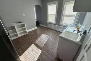 3052 N Buffum St, Milwaukee, WI 53212 - Photo 9