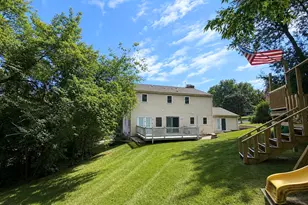 2124 Harris Highland Dr, Waukesha, WI 53188 - Photo 3