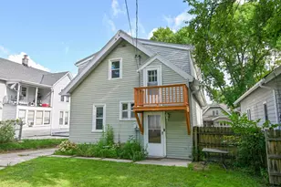 8447 W Maple St, West Allis, WI 53214 - Photo 33