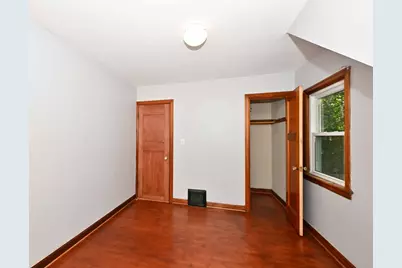 8447 W Maple St #8449, West Allis, WI 53214 - Photo 29