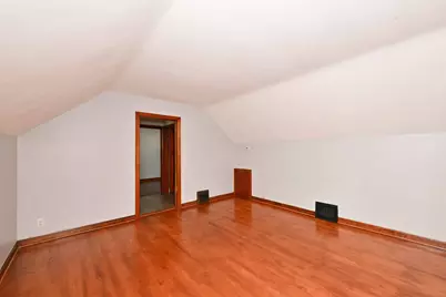 8447 W Maple St #8449, West Allis, WI 53214 - Photo 21