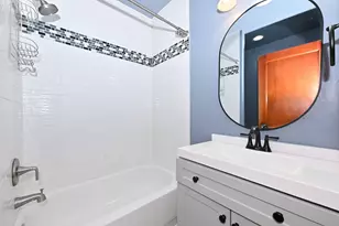 8447 W Maple St, West Allis, WI 53214 - Photo 13