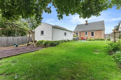 2213  Shoop St, Racine, WI 53404 - Photo 27