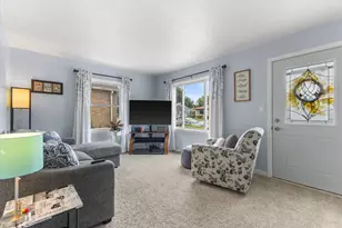 2213 Shoop St, Racine, WI 53404 - Photo 5