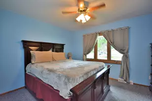 5222 S 20th St, Milwaukee, WI 53221 - Photo 15