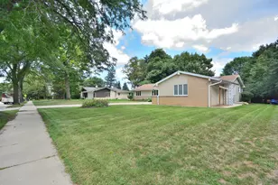 5222 S 20th St, Milwaukee, WI 53221 - Photo 41