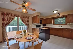 5222 S 20th St, Milwaukee, WI 53221 - Photo 9