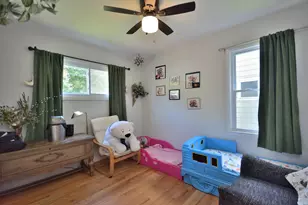 834 E Holt Ave, Milwaukee, WI 53207 - Photo 13