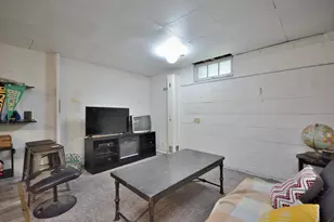 834 E Holt Ave, Milwaukee, WI 53207 - Photo 15