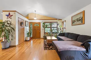 11405 W Kaul Ave, Milwaukee, WI 53225 - Photo 5