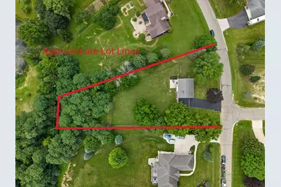 N113W13033  Crestview Dr, Germantown, WI 53022 - Photo 3