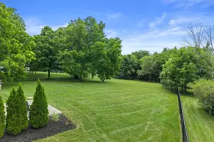 N113W13033 Crestview Dr, Germantown, WI 53022 - Photo 45