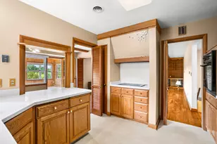 1416 Spring Valley Dr, Racine, WI 53405 - Photo 9