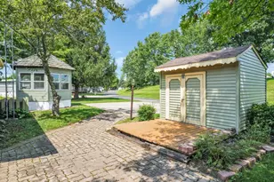 W4945 County Rd ES, Sugar Creek, WI 53121 - Photo 19
