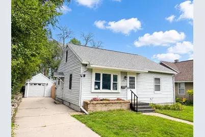 2159  Farnam St, La Crosse, WI 54601 - Photo 1