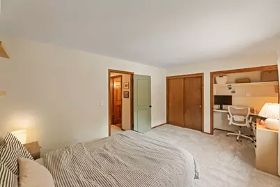 2020  Woodburn Rd #B, Waukesha, WI 53188 - Photo 15