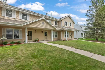 2020  Woodburn Rd #B, Waukesha, WI 53188 - Photo 29