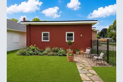 2025  Rupert Blvd, Racine, WI 53405 - Photo 9