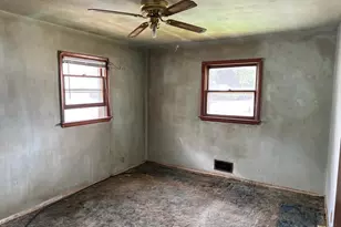 2025 Rupert Blvd, Racine, WI 53405 - Photo 23