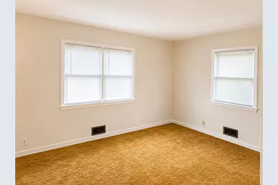 2025  Rupert Blvd, Racine, WI 53405 - Photo 41