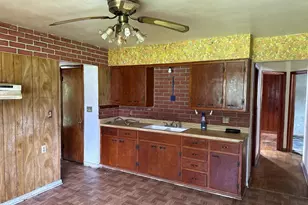 2025 Rupert Blvd, Racine, WI 53405 - Photo 15