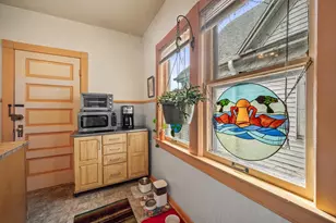 2372 N Weil St, Milwaukee, WI 53212 - Photo 11