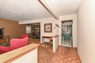 8231 W New Jersey Ave, Milwaukee, WI 53220 - Photo 3