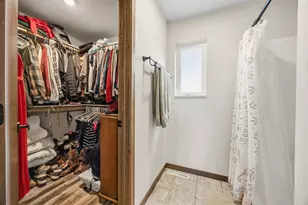 687 W Madison St, Jefferson, WI 53549 - Photo 27