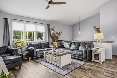 687 W Madison St, Jefferson, WI 53549 - Photo 13