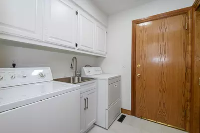 18465  St Andrew Ct #A, Brookfield, WI 53045 - Photo 17