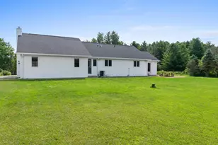 3538 Greenview Ct, Manitowoc Rapids, WI 54230 - Photo 9