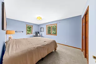 W237N3390 Five Fields Rd, Pewaukee, WI 53072 - Photo 29