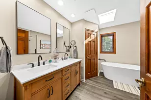 W237N3390 Five Fields Rd, Pewaukee, WI 53072 - Photo 25