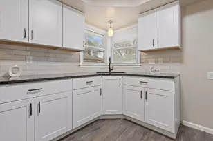 6432 N 84th St, Milwaukee, WI 53224 - Photo 3