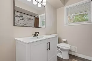 6432 N 84th St, Milwaukee, WI 53224 - Photo 5
